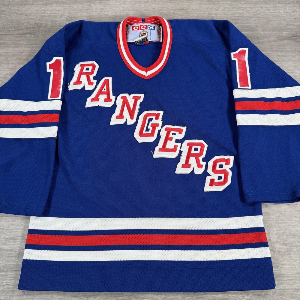 Vintage New York Rangers Jersey Youth L/XL Blue NHL Hockey Healy 11 CCM 90s